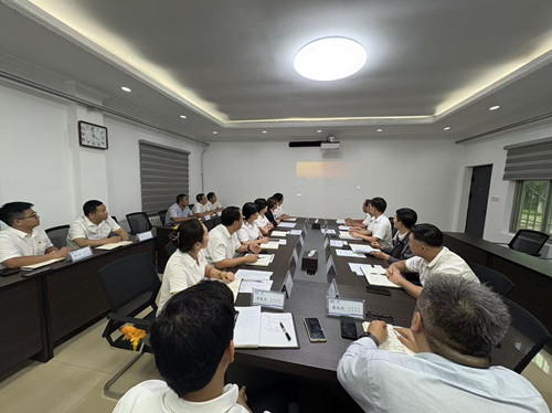 1761874552216709.jpg 警示教育_副本.jpg