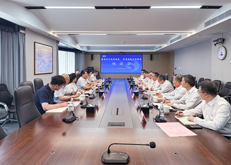 1786516202576076.jpg 封面使用_副本.jpg